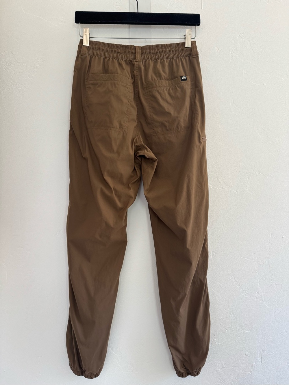 REI Trailmade Joggers Brown Water Repellant Outdoor Nylon Stretch Camping Hiking - Picture 3 of 11